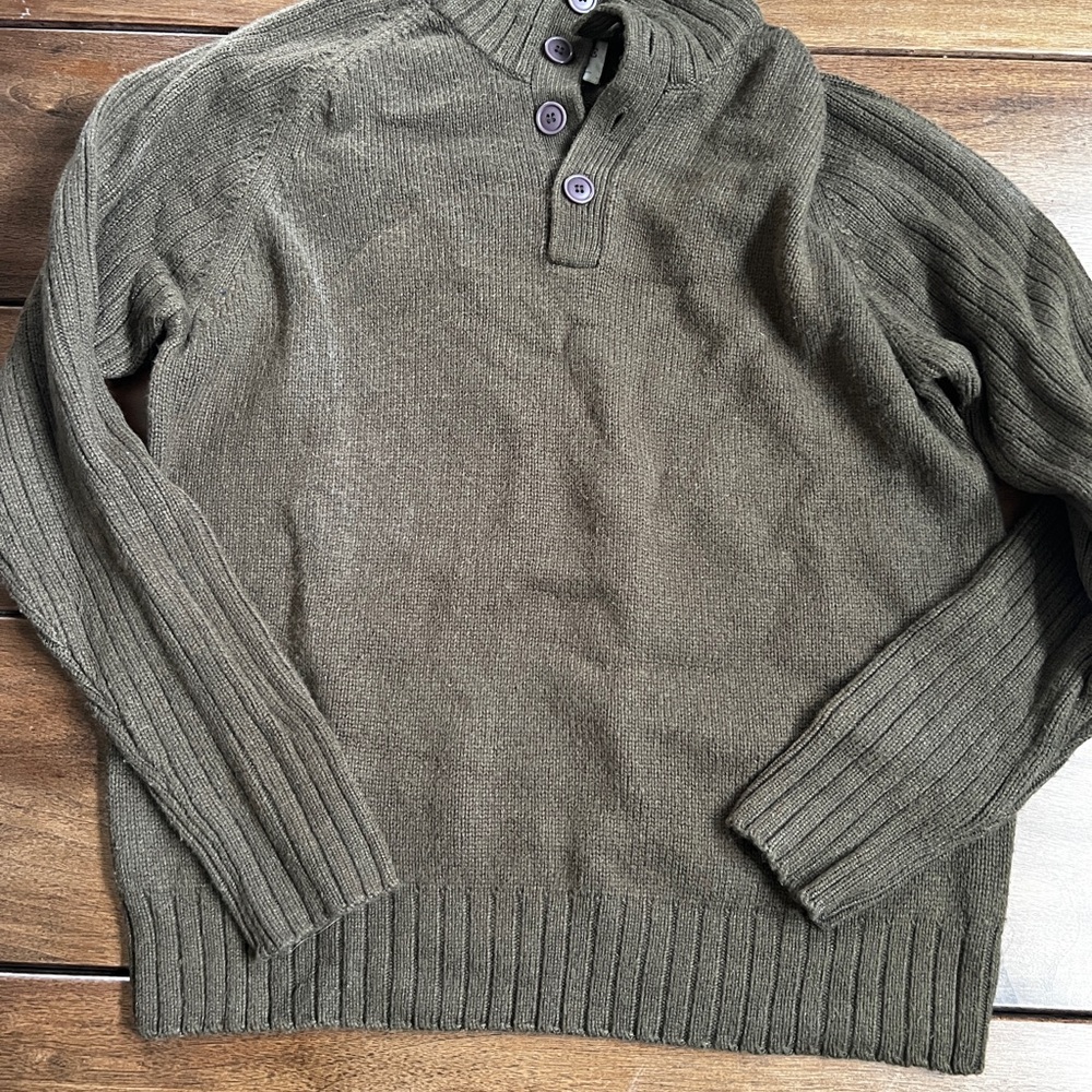 Aeropostale Men's‎ Y2K Button Sweater